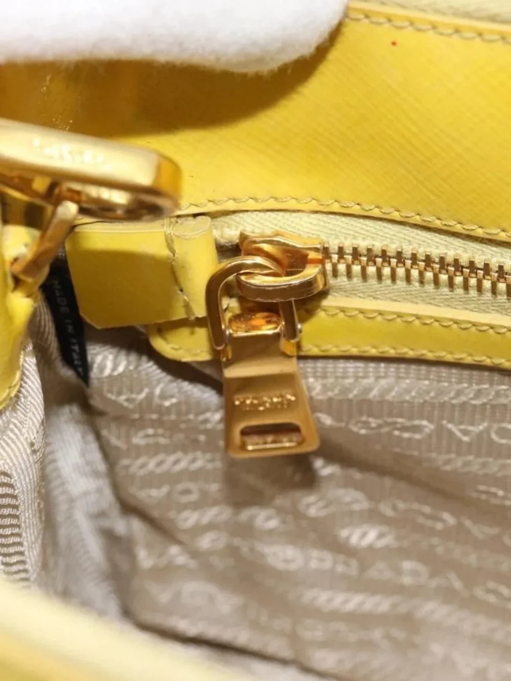 PRADA Galleria Hand Bag Patent Leather 2way Yellow Gold Auth